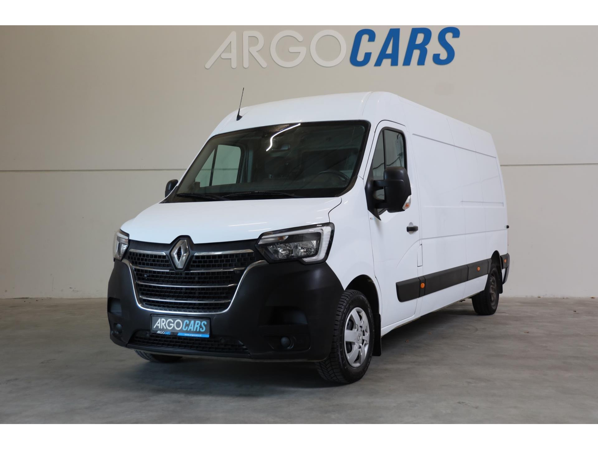 Renault Master T35 2.3 dCi 180PK L3/H2 CAMERA PDC AIRCO TREKHAAK CRUISE CONTROL LEASE V/A €188,- P.M. INRUIL MOGELIJK Bestelauto