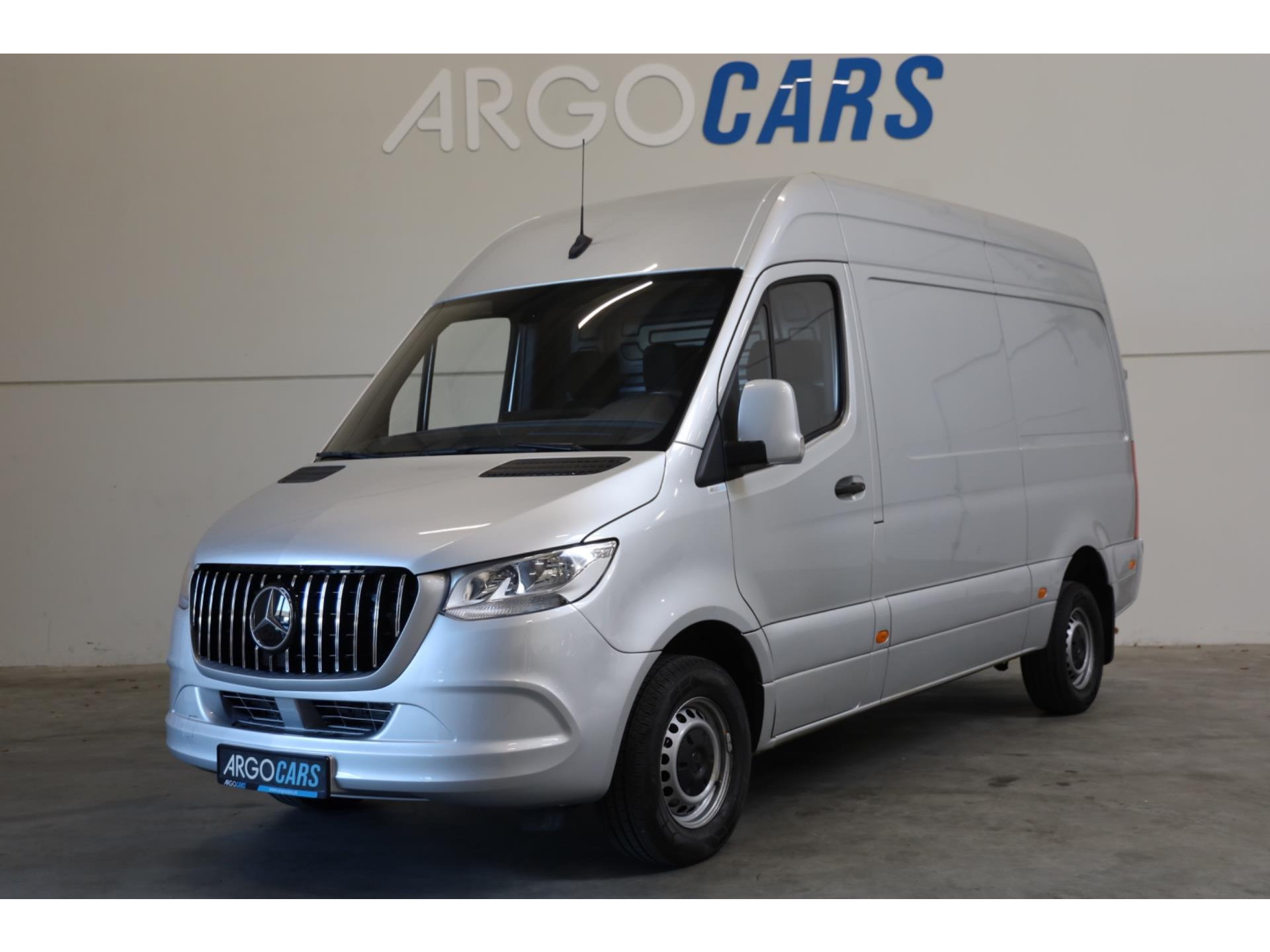 Mercedes-Benz Sprinter 314 CDI L2/H2 GRIJS CRUISE CONTROL CAMERA AIRCO TOPSTAAT 10/2019 3 ZITS Lease v/a €188 p.m. INRUIL MOGELIJK Bestelauto