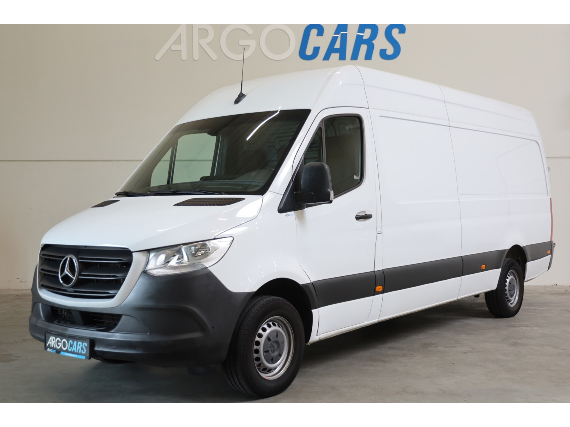 Mercedes-Benz Sprinter 317 CDI 170PK L3/H2 CAMERA CRUISE CONTROL TREKHAAK PDC 3ZITS TOPSTAAT LEASE V/A € 144,- P.M. INRUIL MOG Bestelauto